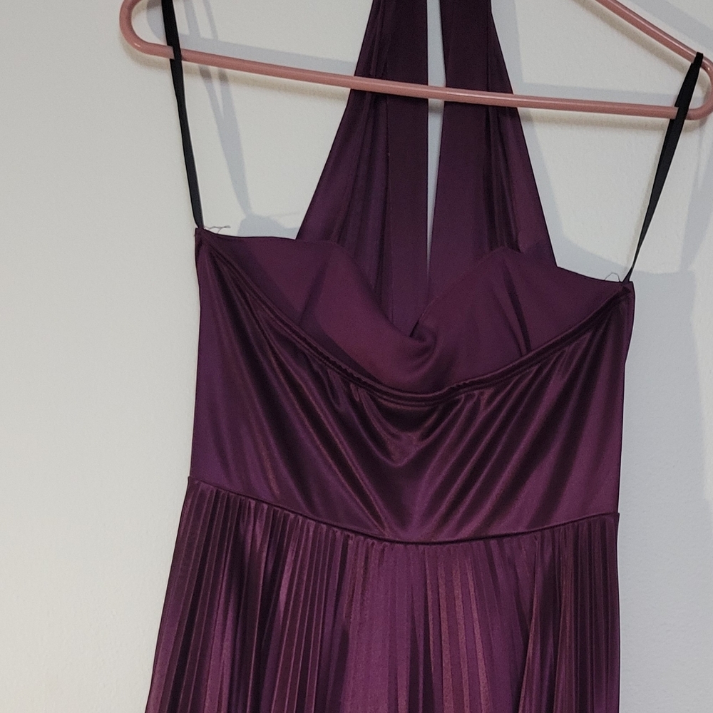 Dress - Picture 4 of 5